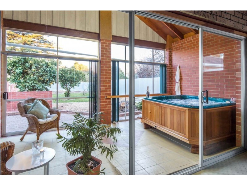 9 Swinburne Avenue, Plympton Park SA 5038