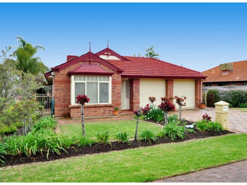 64 Dorrien Avenue, Woodcroft SA 5162