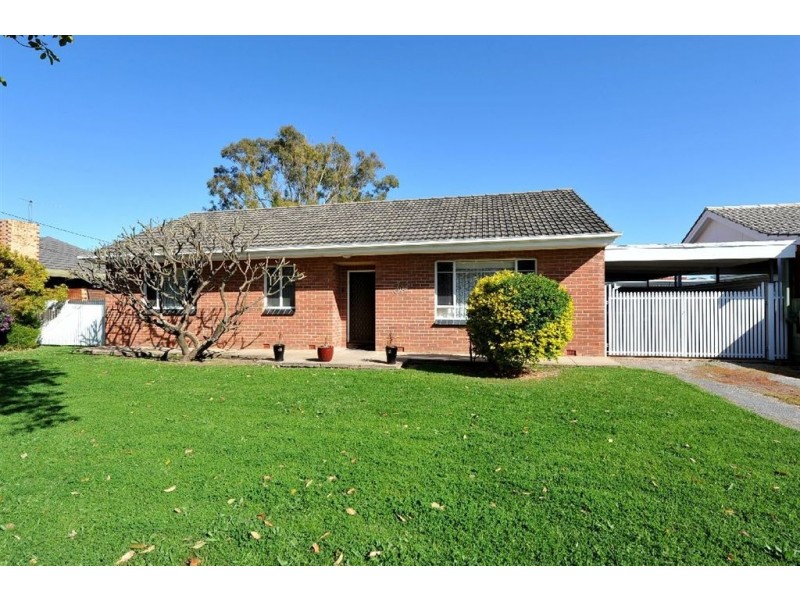 4 Stradbroke Avenue, Plympton Park SA 5038