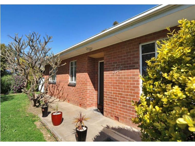 4 Stradbroke Avenue, Plympton Park SA 5038