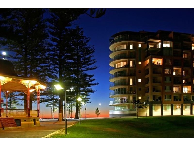 303/19 Holdfast Promenade, Glenelg SA 5045