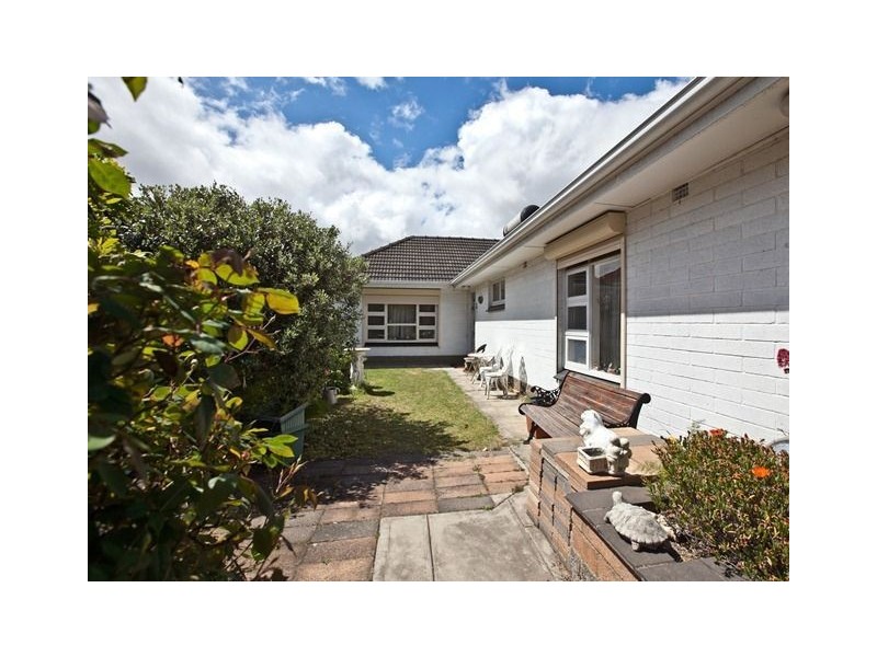 36 Penzance Street, Glenelg SA 5045