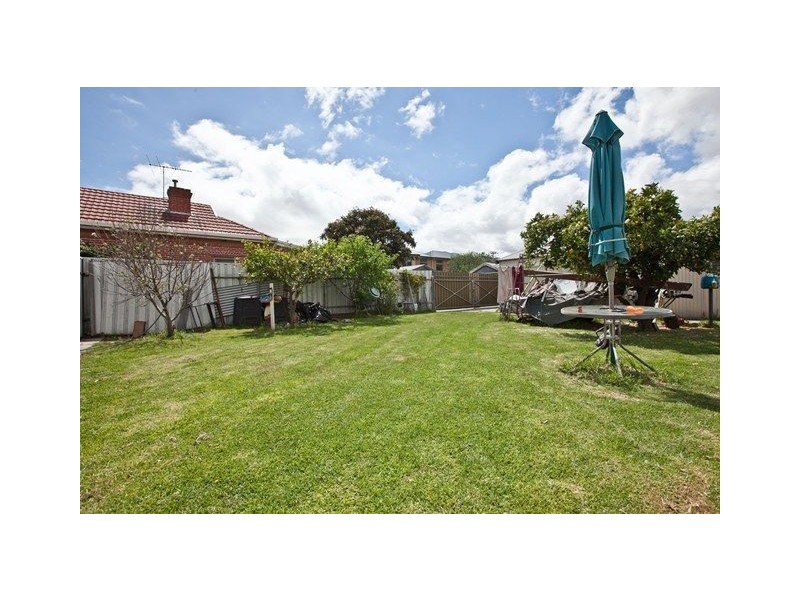 36 Penzance Street, Glenelg SA 5045