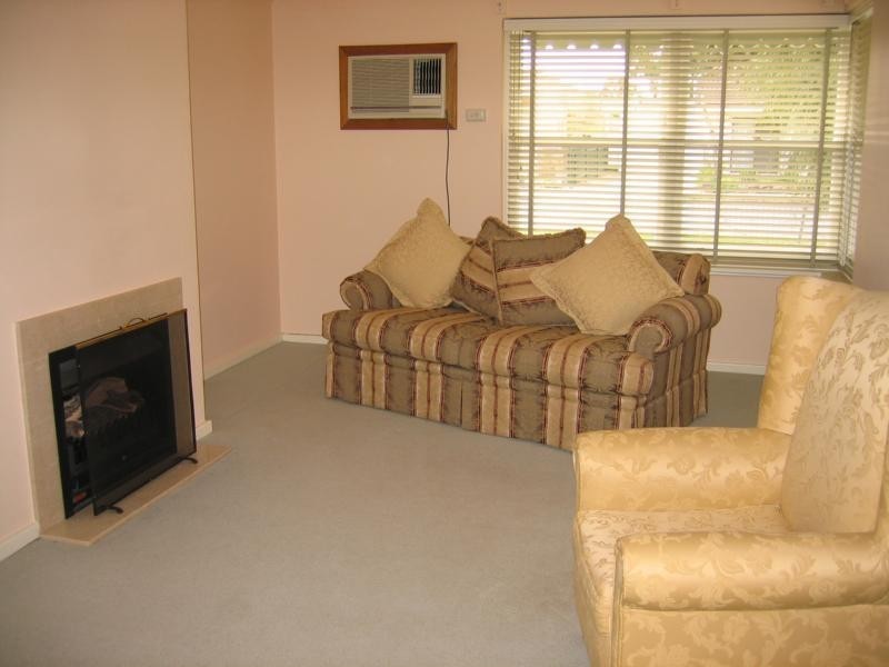 17 Condada Avenue, Park Holme SA 5043