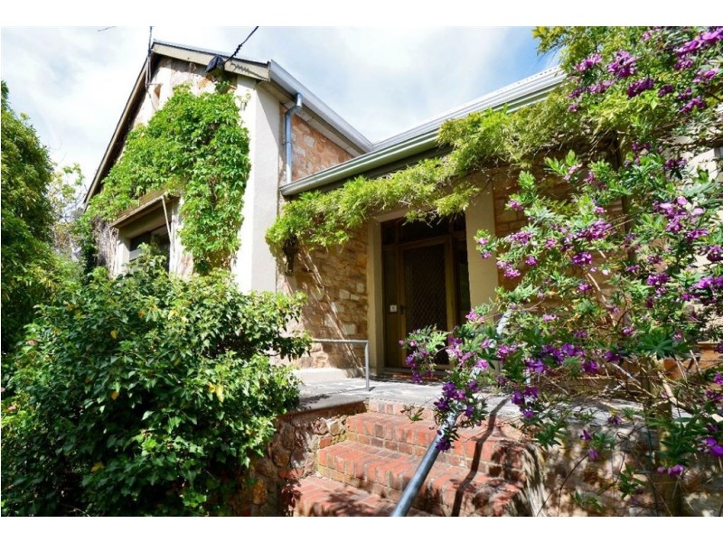 2 Edgecumbe Parade, Blackwood SA 5051