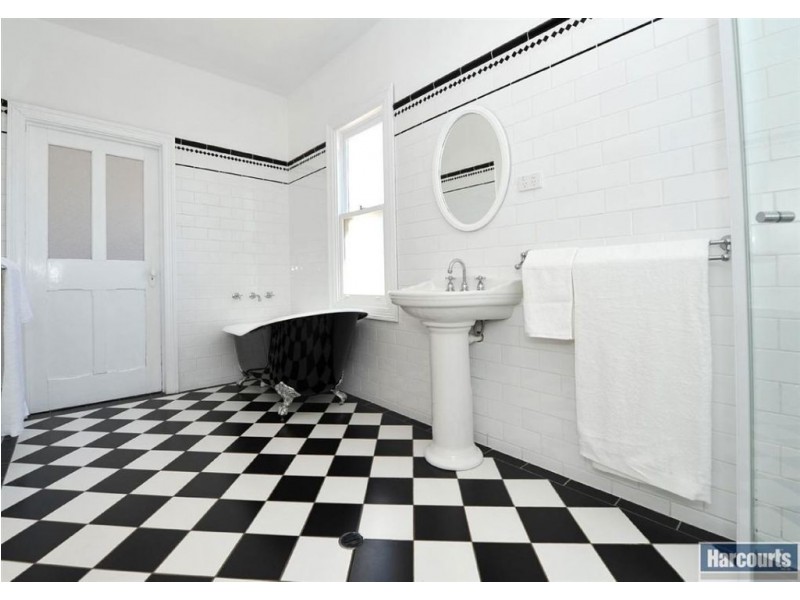 469 Military Road, Largs Bay SA 5016