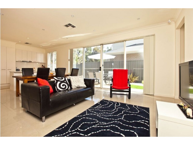 24 Old Beach Road, Brighton SA 5048