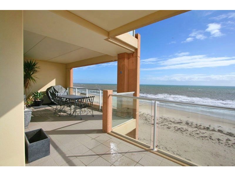 602/19 Holdfast Promenade, Glenelg SA 5045