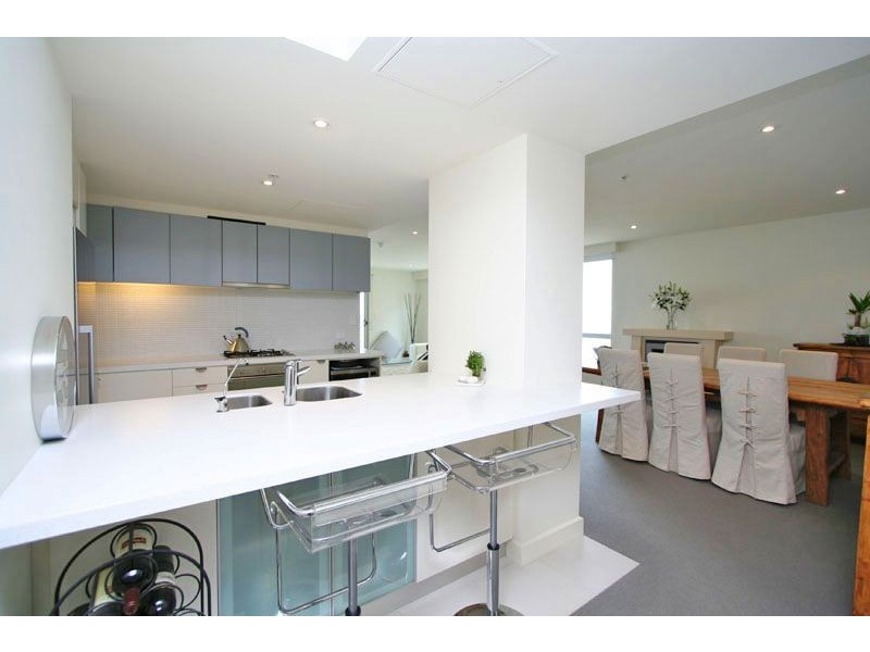602/19 Holdfast Promenade, Glenelg SA 5045