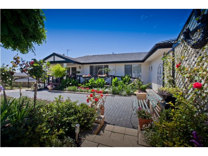 25 Ross Street, Seaview Downs SA 5049