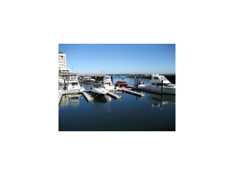 324/4 Holdfast Promenade, Glenelg SA 5045