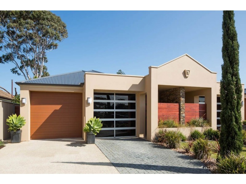 6A Leak Avenue, Glenelg North SA 5045