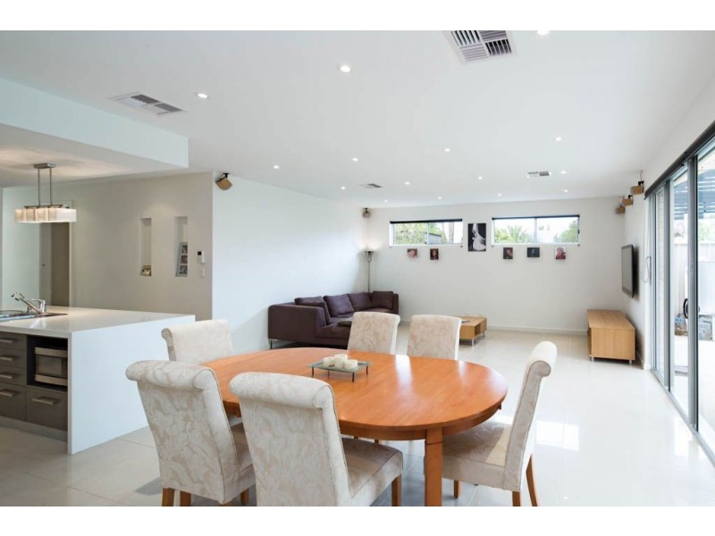 6A Leak Avenue, Glenelg North SA 5045