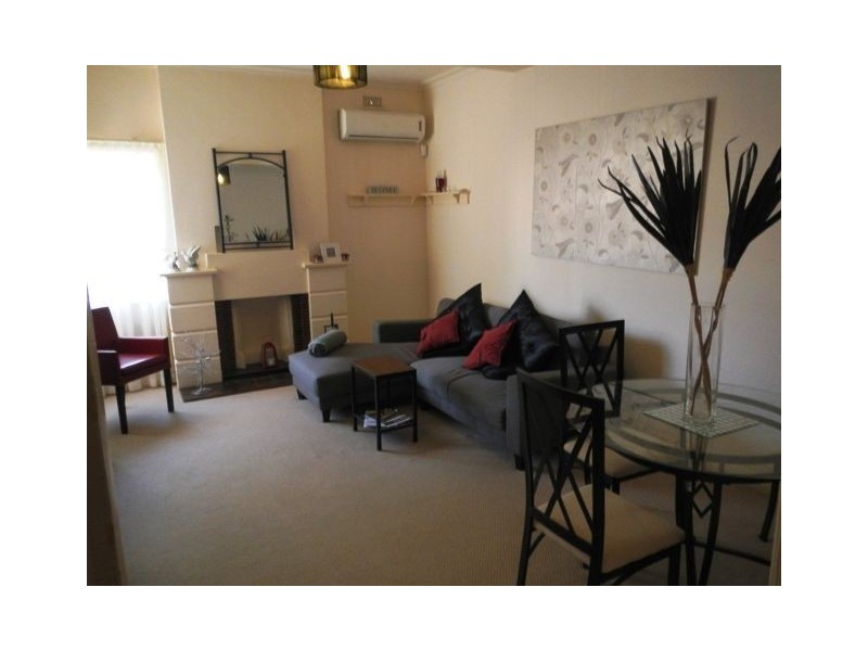 2/88 Moseley Street, Glenelg South SA 5045