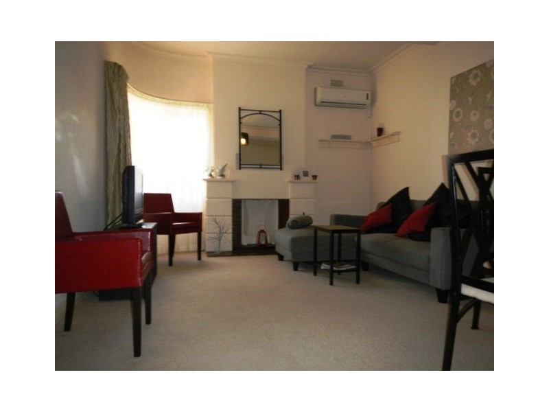 2/88 Moseley Street, Glenelg South SA 5045