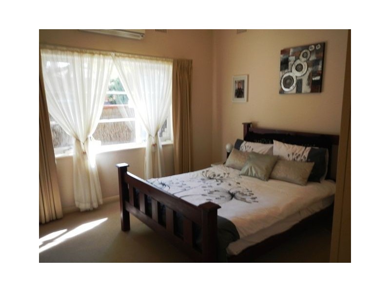 2/88 Moseley Street, Glenelg South SA 5045