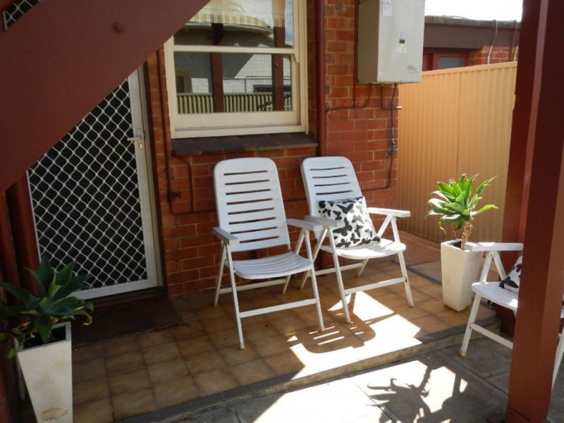 2/88 Moseley Street, Glenelg South SA 5045