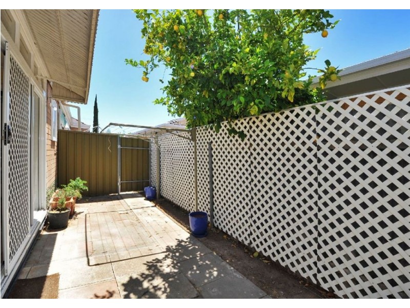 4/8 Second Avenue, Glenelg East SA 5045