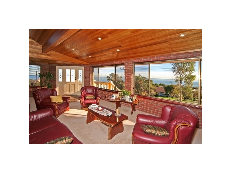 8 Sheidow Terrace, Marino SA 5049