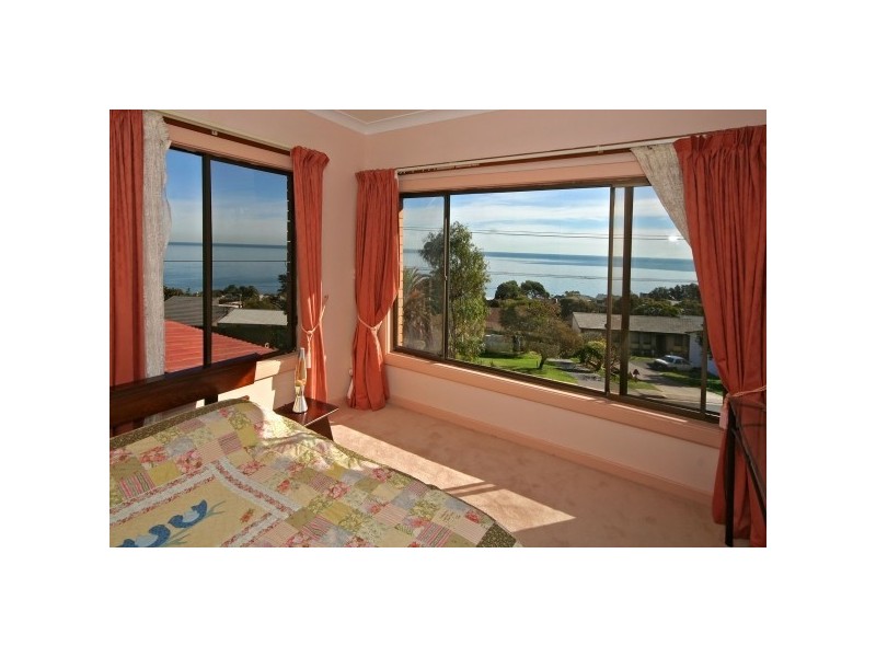 8 Sheidow Terrace, Marino SA 5049