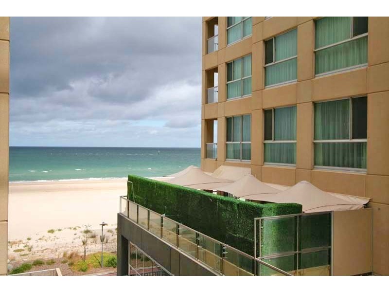 304/19 Holdfast Promenade, Glenelg SA 5045