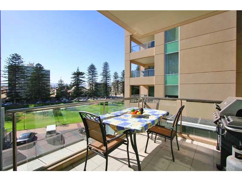 206/16 Holdfast Promenade, Glenelg SA 5045