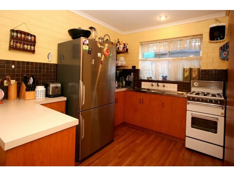 11/2 Evans Crescent, Oaklands Park SA 5046