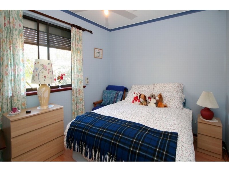 16 Reliance Road, Hallett Cove SA 5158