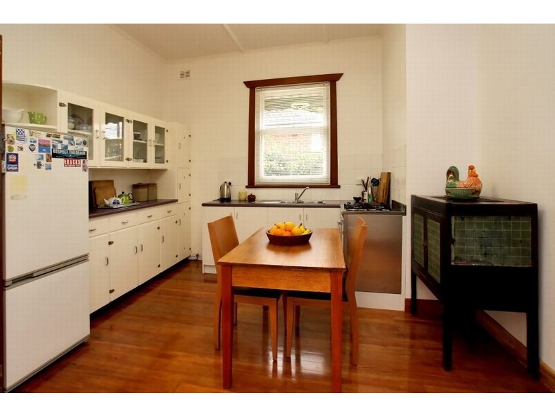 3 Gazeby Street, Glandore SA 5037