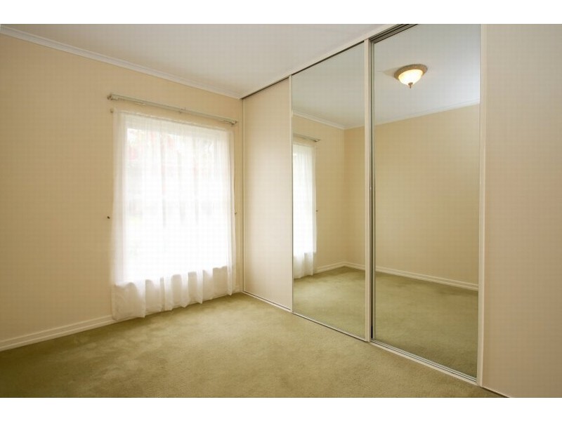 18 Windermere, Novar Gardens SA 5040