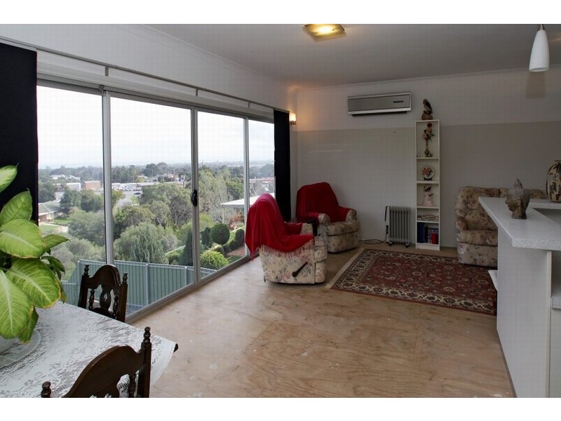 2 Elly Court, Darlington SA 5047