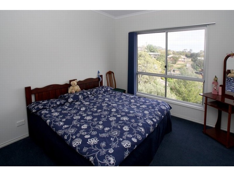 2 Elly Court, Darlington SA 5047