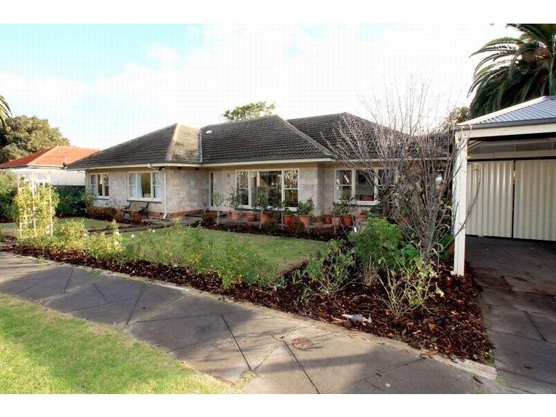 4 Oxley Street, Somerton Park SA 5044