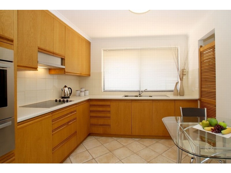 1/19 Essex Street, Brighton SA 5048