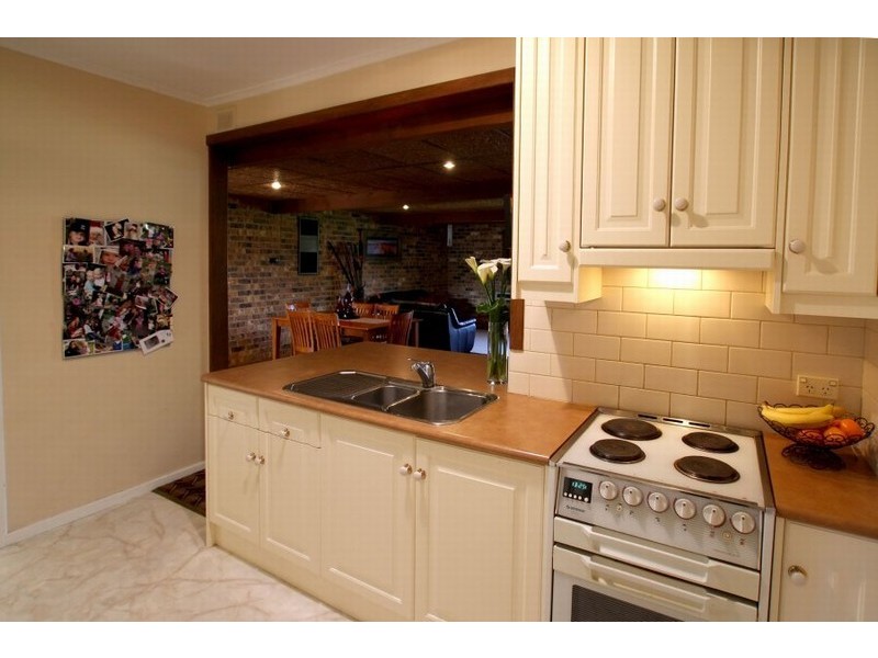 18 Livingstone Street, Glengowrie SA 5044