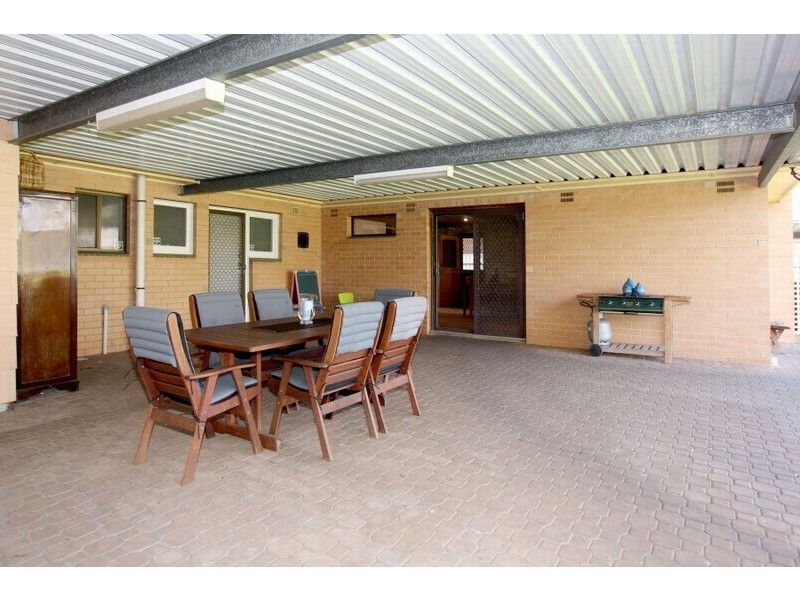 18 Livingstone Street, Glengowrie SA 5044