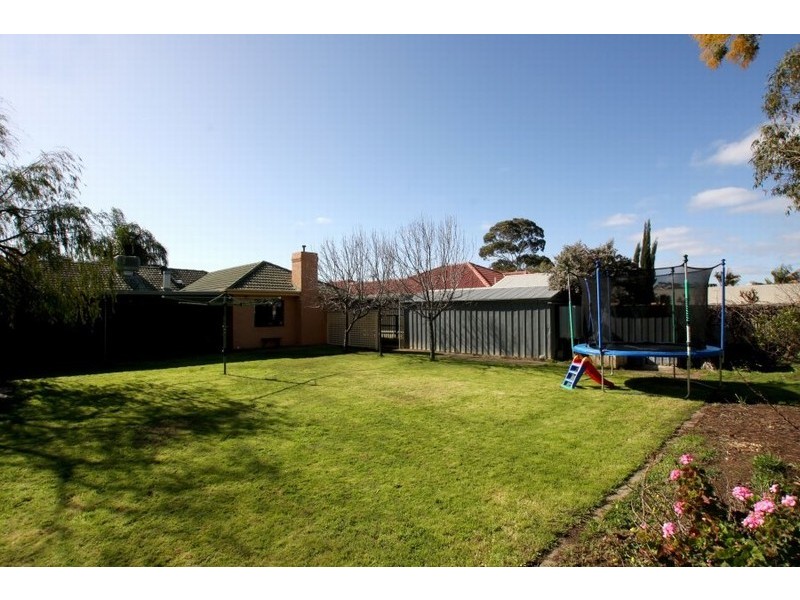 18 Livingstone Street, Glengowrie SA 5044