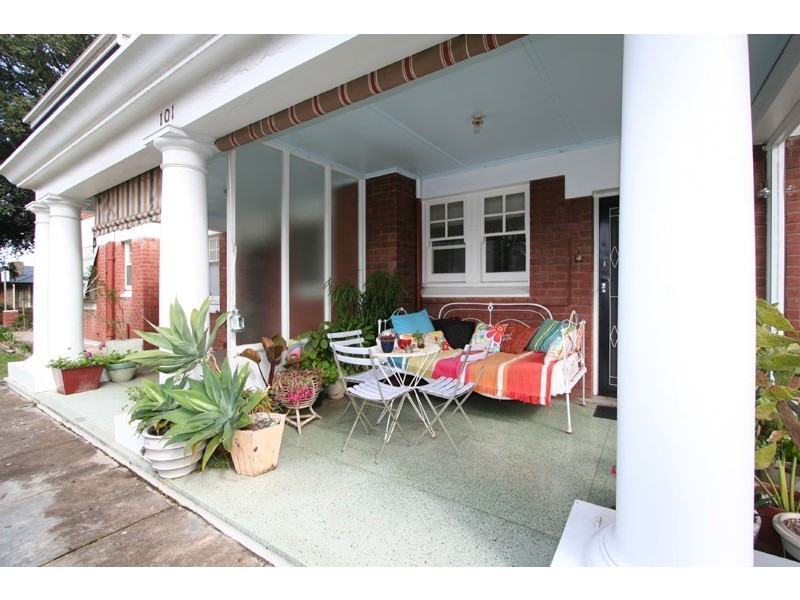 1/101 Moseley, Glenelg South SA 5045