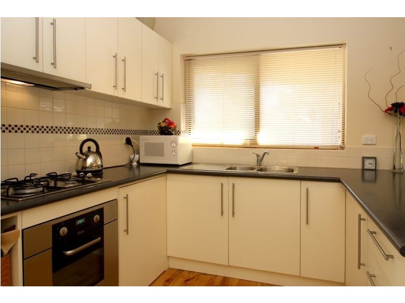 1/32 Charles Sturt Ave, Grange SA 5022