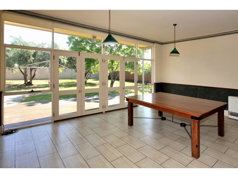 10 Sixth Ave, Cheltenham SA 5014
