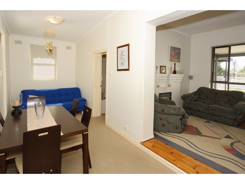 28 Dingera Ave, North Plympton SA 5037