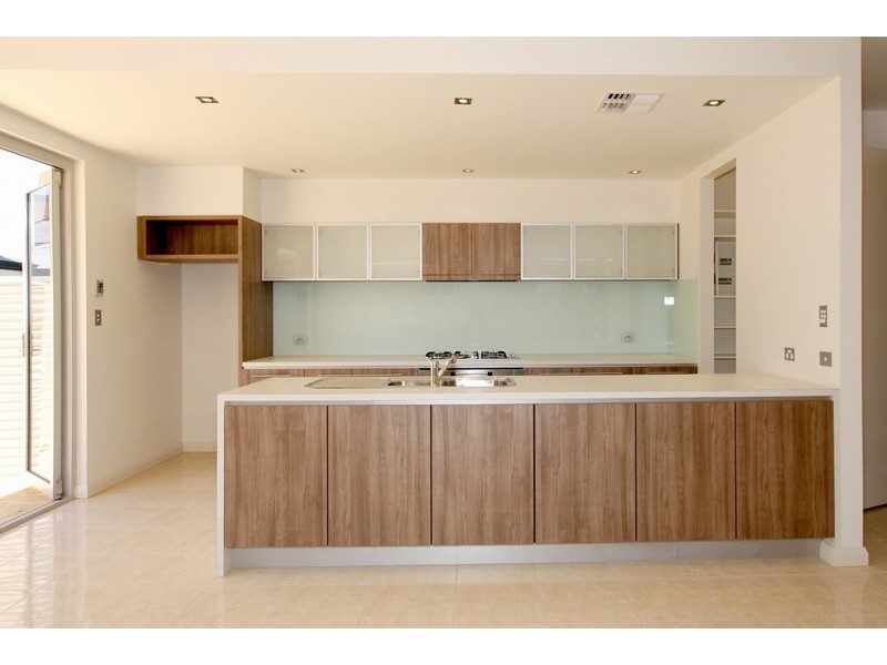 31B Beach Road, Brighton SA 5048