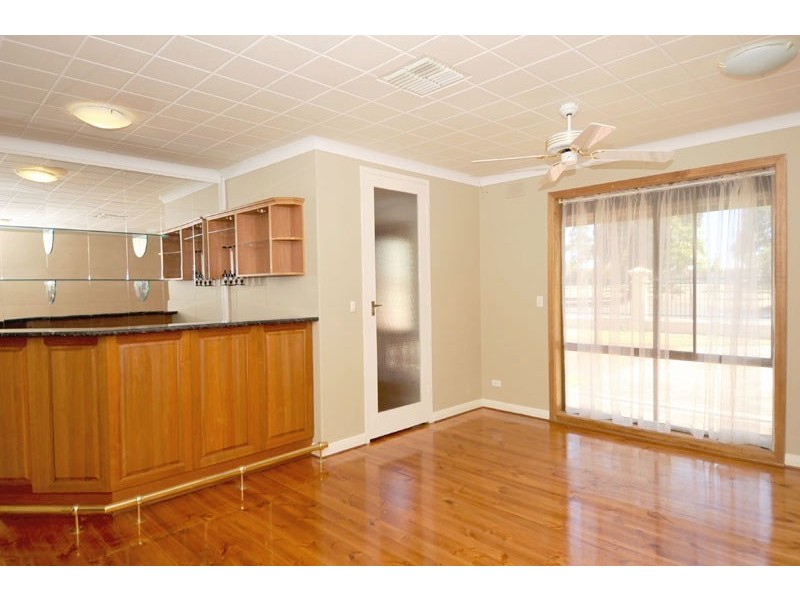 8 Karatta Avenue, Campbelltown SA 5074