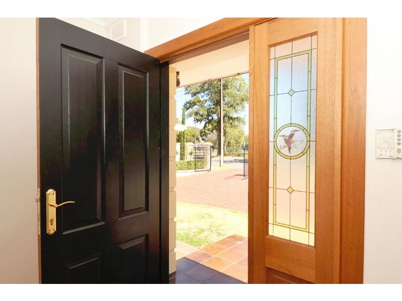 8 Karatta Avenue, Campbelltown SA 5074