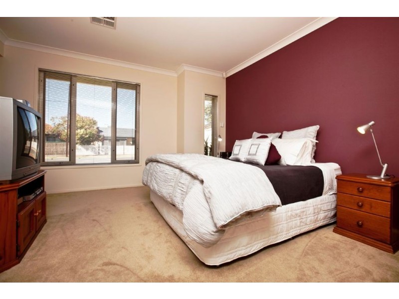 17 Mattner Avenue, Glenelg North SA 5045