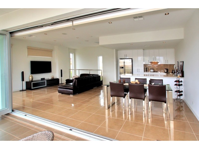 1B Percival Street, Glenelg SA 5045
