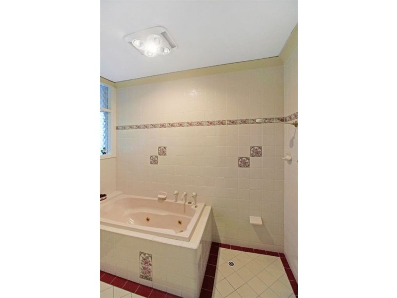 42 Fowler Street, Seaview Downs SA 5049