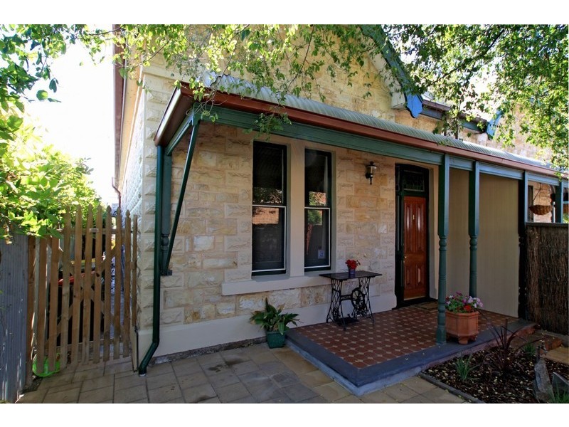 1/7 Byron Street, Glenelg SA 5045