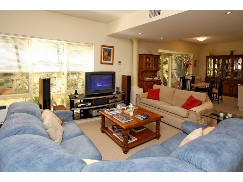 20B Robert Street, Glenelg South SA 5045