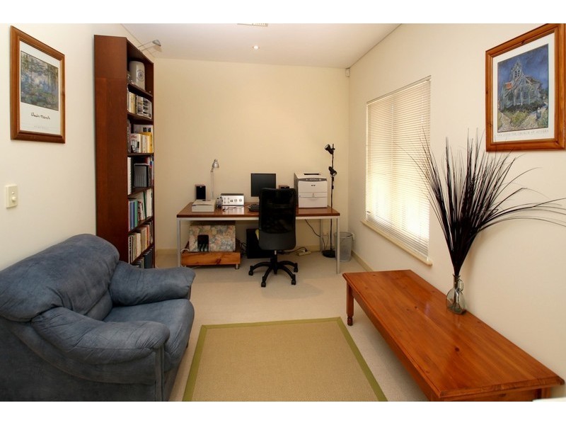 20B Robert Street, Glenelg South SA 5045